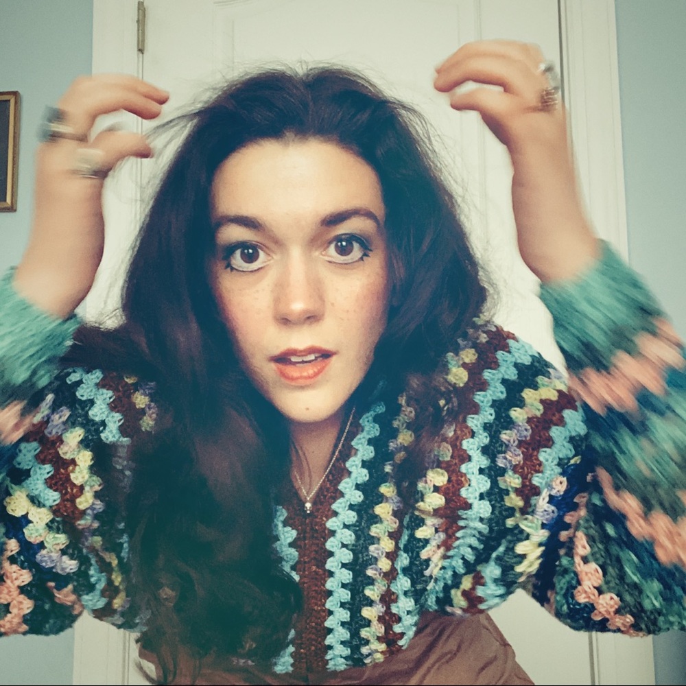 Meet your Posher, Christina of Inchworm Crafts